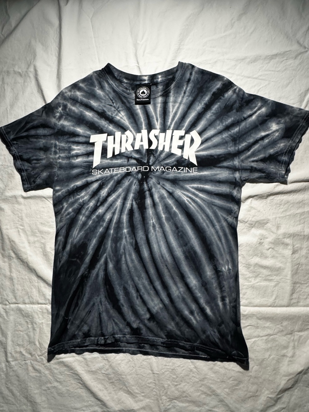 Thrasher Black & White Spiral Tie-Dye Logo Tee - Men